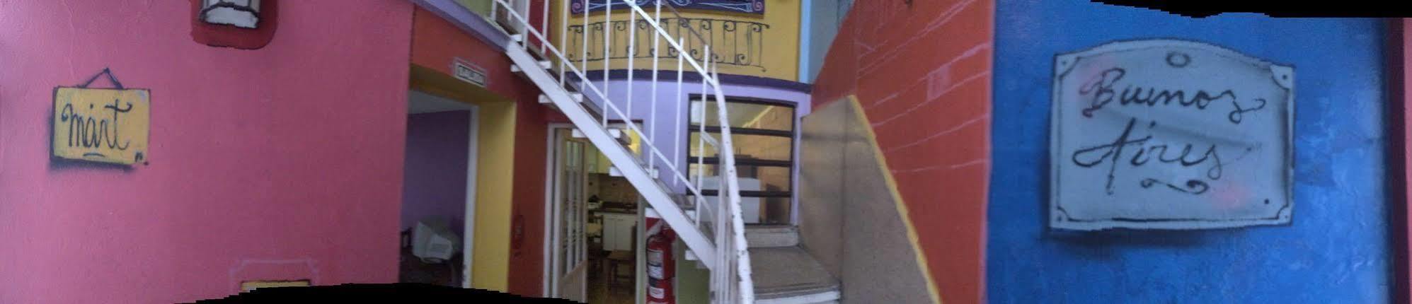 Petit Recoleta Hostel Buenos Aires Extérieur photo