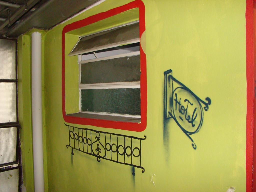 Petit Recoleta Hostel Buenos Aires Extérieur photo