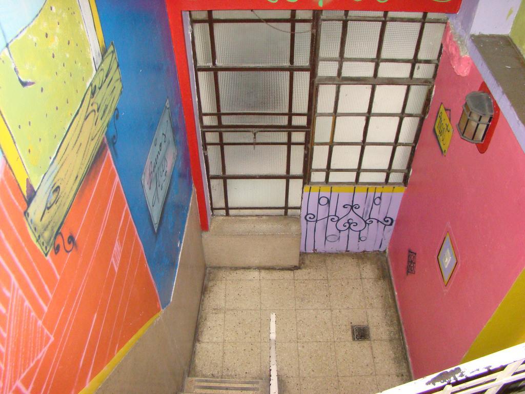 Petit Recoleta Hostel Buenos Aires Extérieur photo